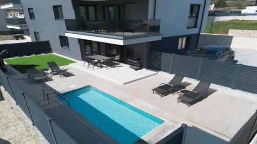 Premium Apartment Sun with Private Pool — 4-Star Luxury Hotel in Krk, Croatia