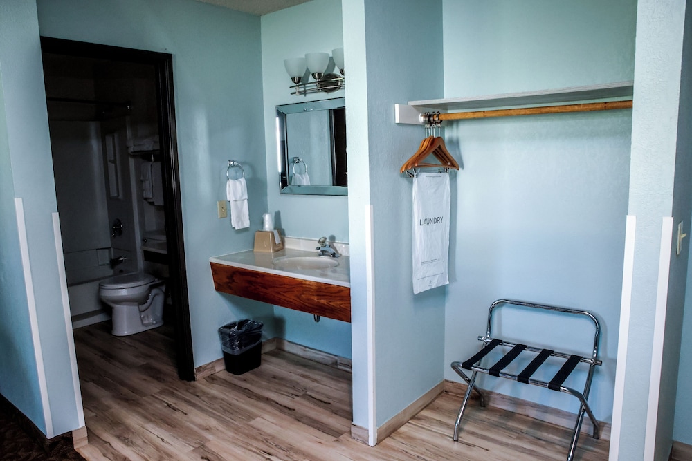 Gettysburg Inn & Suites - photo 20