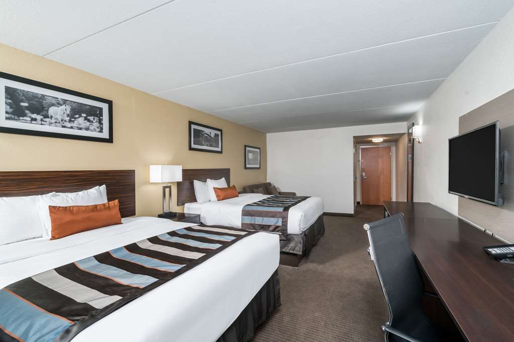 Wingate by Wyndham Bowling Green - photo 17