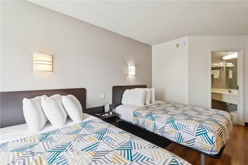 Motel 6 Milan OH Sandusky - photo 26