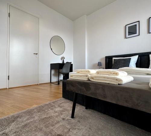 Cozy Property at Belvedere — 4-Star Luxury Hotel in Vienna, Austria