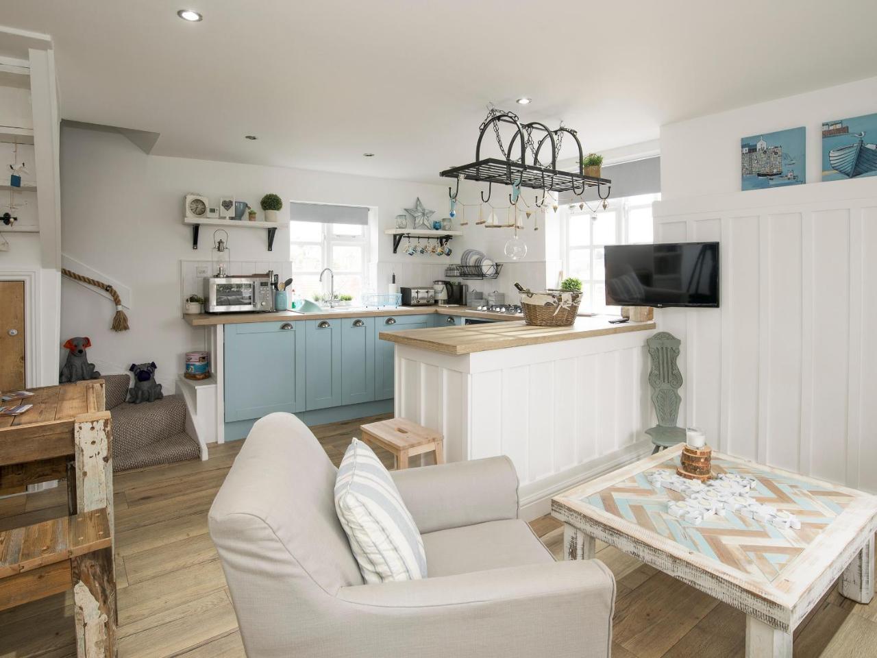 Rose And Crown Yard - last minute hotel in Whitby