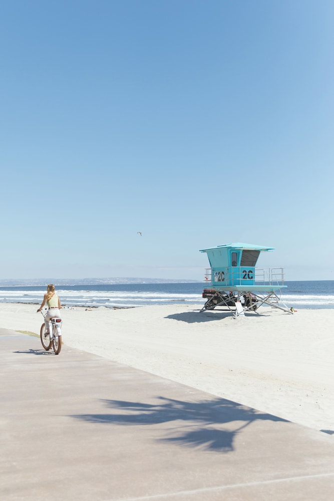 Hotel del Coronado Curio Collection by Hilton - photo 154