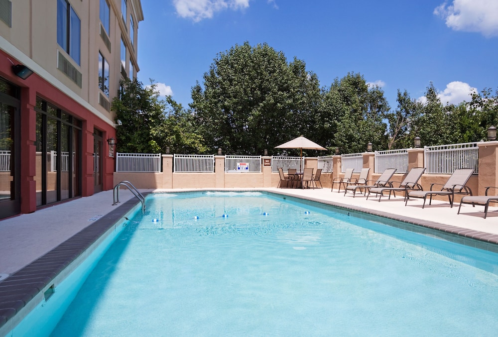 Garner Hotel Murfreesboro West by IHG - photo 12