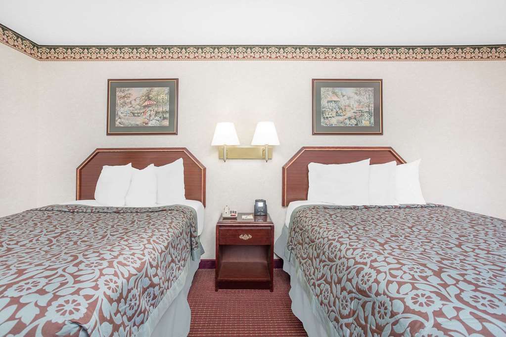 Gray Inn and Suites - photo 7