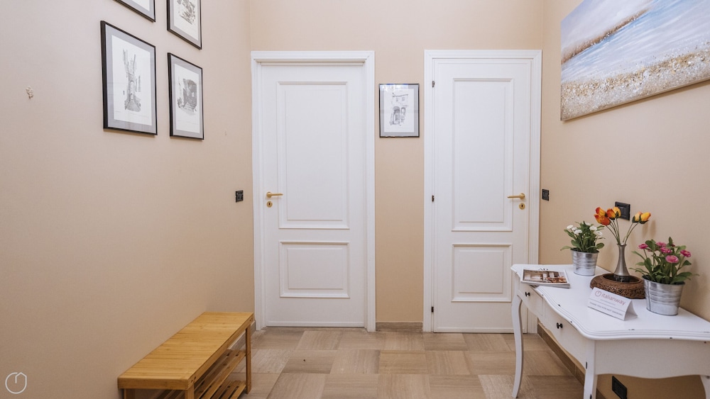 Marina Bike Family Home — 4-Star Luxury Hotel in Andora, Italy