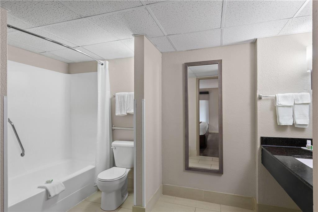 Baymont by Wyndham Knoxville I 75 - photo 15