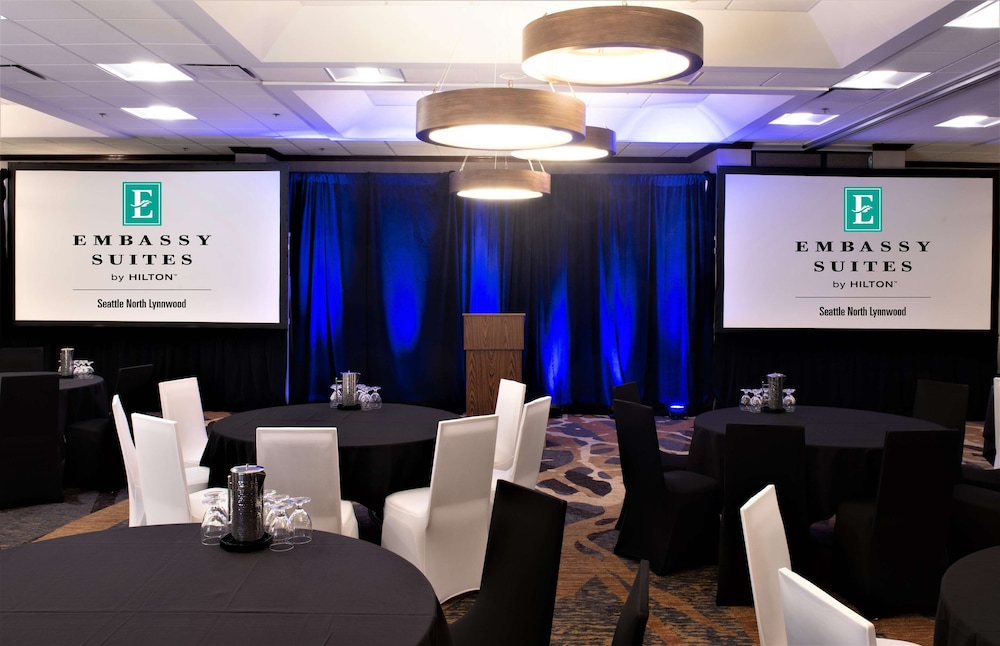 Embassy Suites by Hilton Seattle North Lynnwood - photo 51