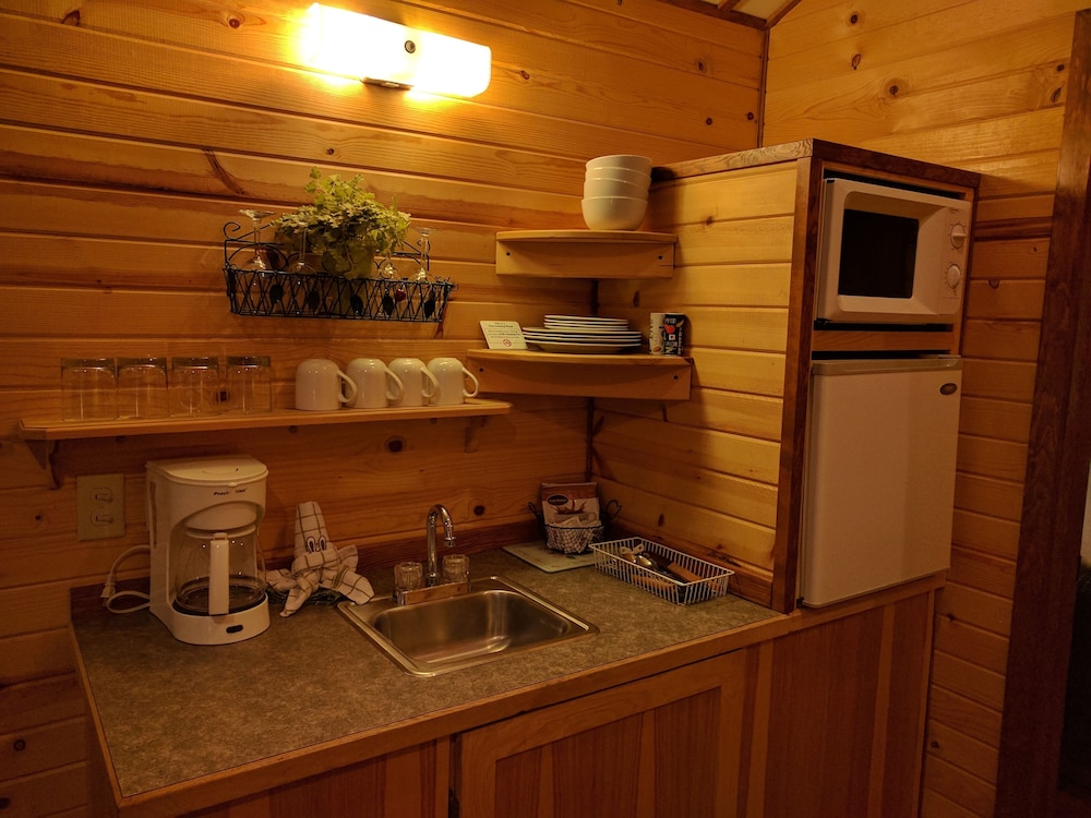 Emerald Forest Cabins - photo 58