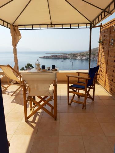 Marina Castellana Studios — Chalki