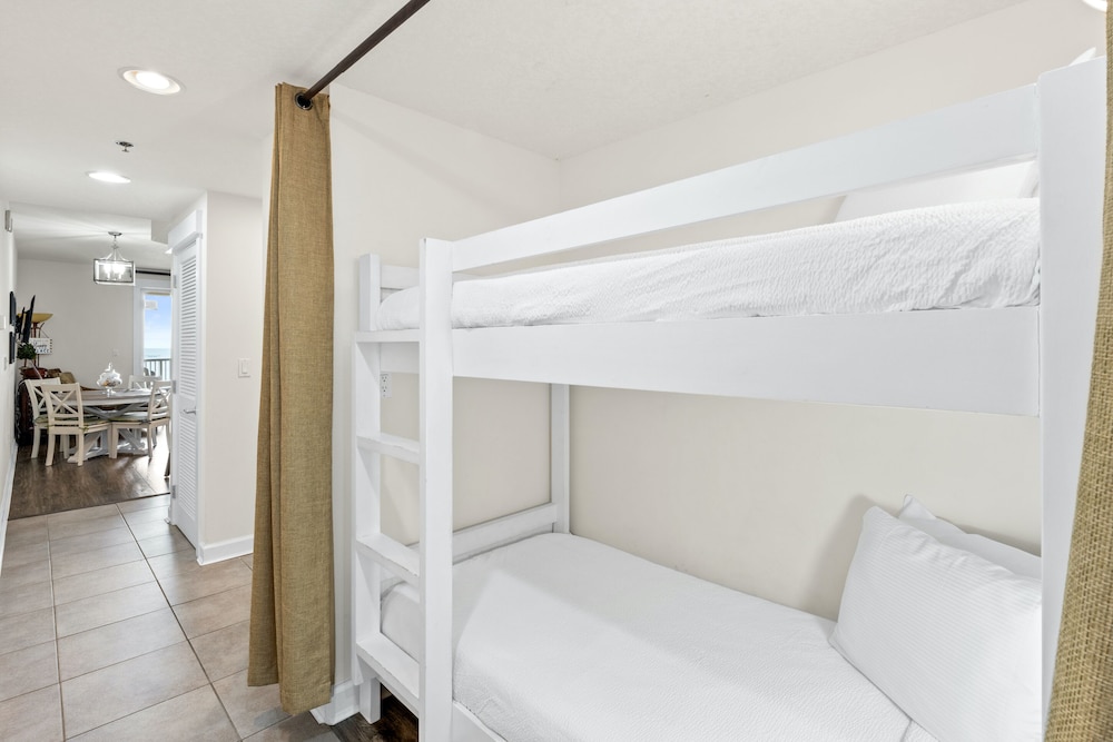 Grand Panama Beach Resort PET Friendly by Panhandle Getaways - photo 37