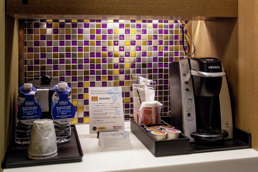 Hilton Garden Inn Topeka - photo 10