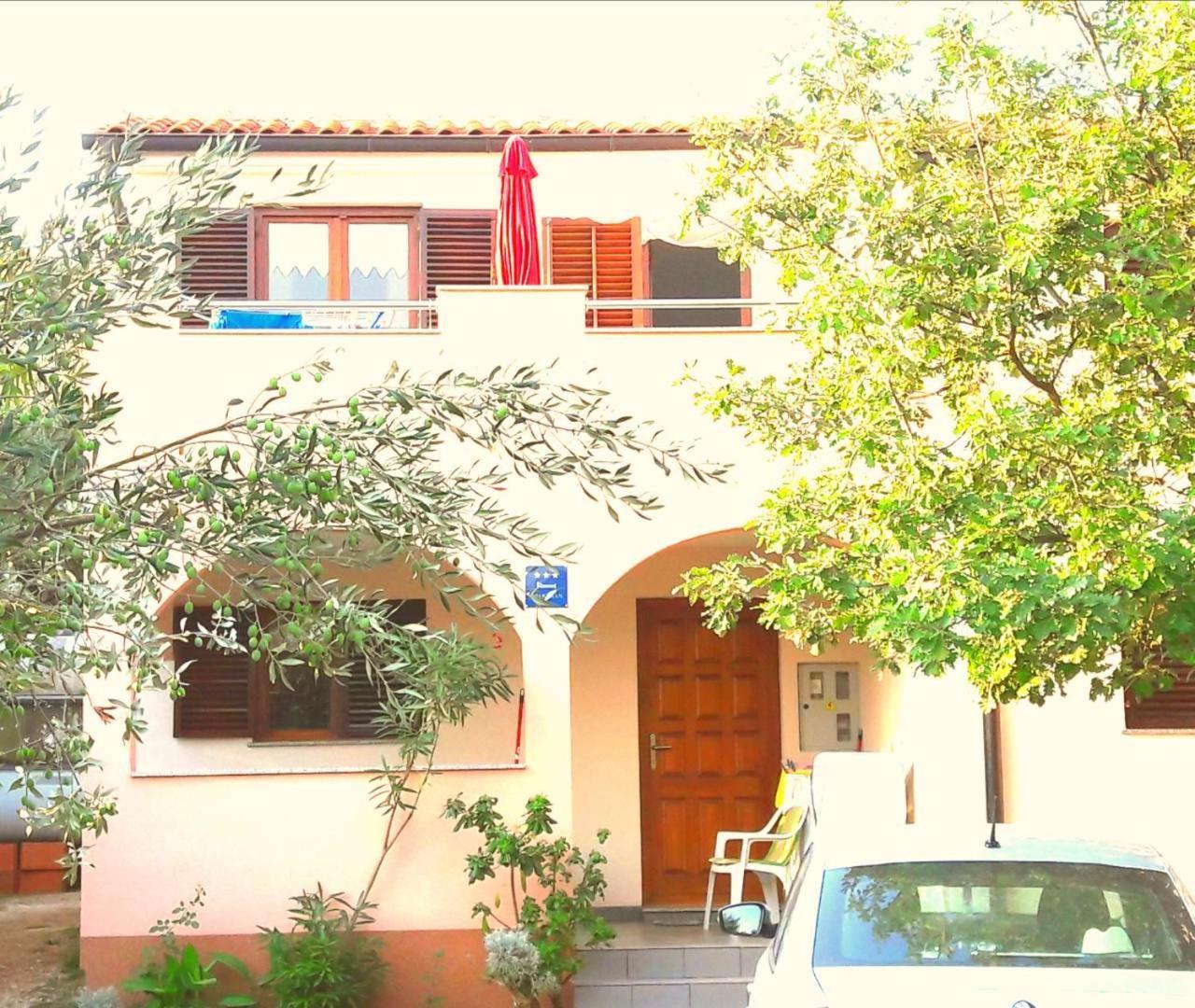 Apartmani Mia — hotel in Liznjan