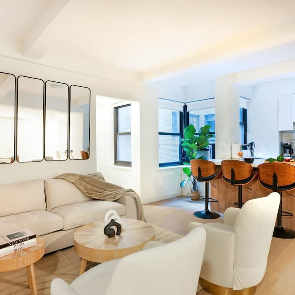 52 3DE Newly renovated 2BR BTH Midtown East — 4-Star Luxury Hotel in New York City, United States