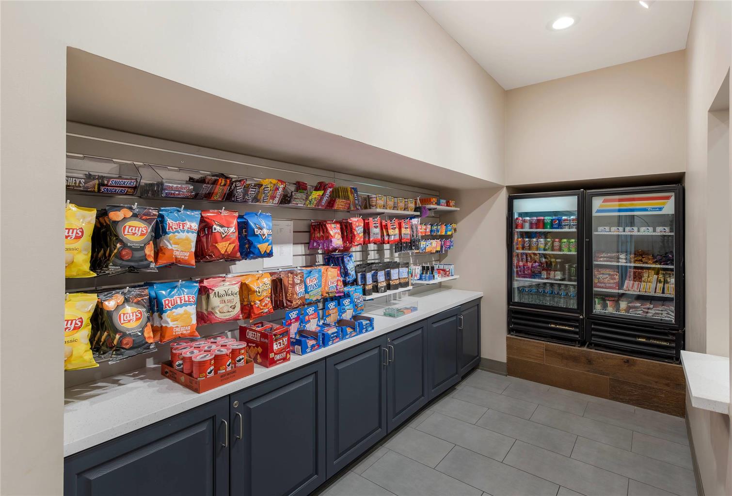 Country Inn & Suites by Radisson Findlay OH - photo 64