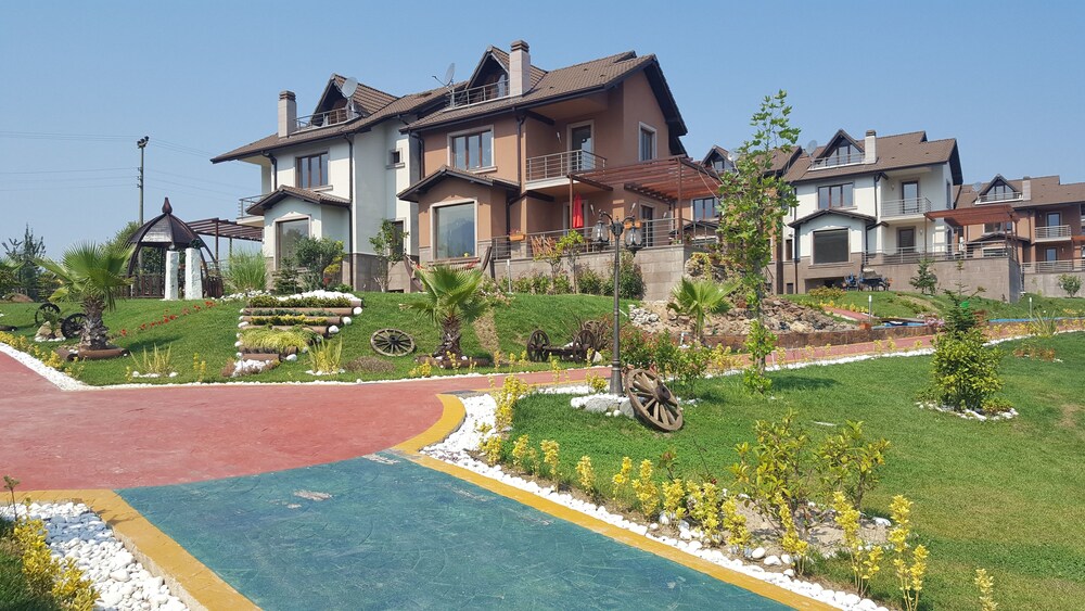 Crystal Continental — Izmit — photo 2