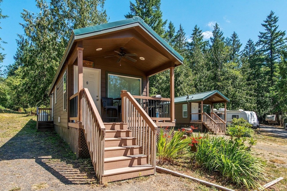 Chehalis Camping Resort Cottage 1 - photo 22