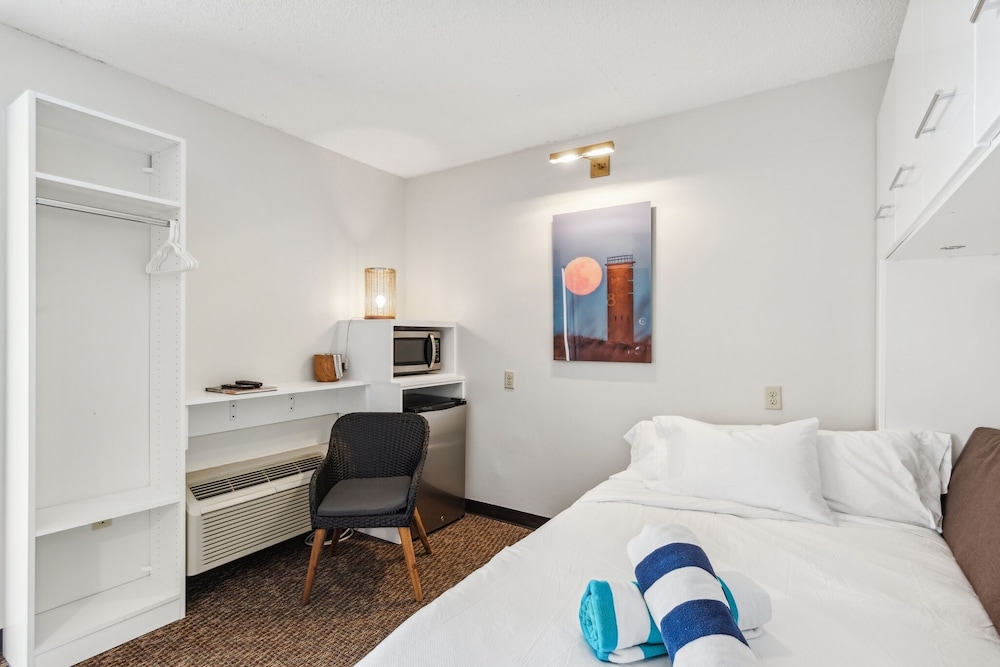 Cape Suites Motel - photo 3
