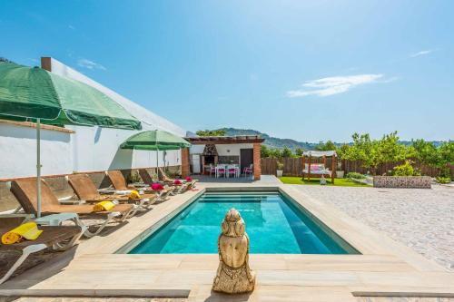 Villa La marina — 4-Star Luxury Hotel in Nerja, Spain