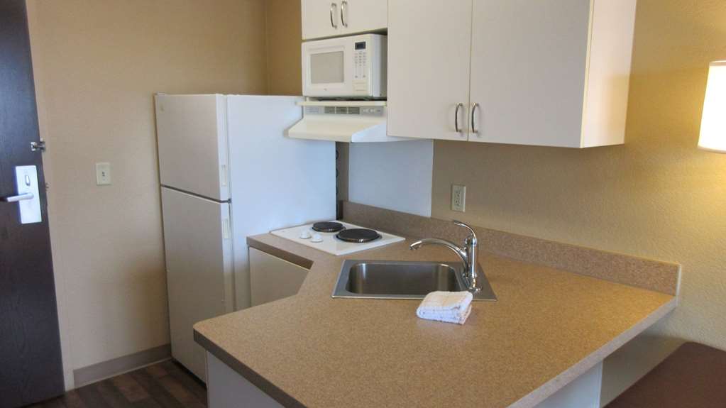 MainStay Suites Rochester South Mayo Clinic - photo 11