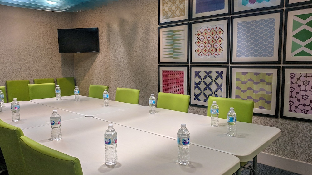 Holiday Inn Express New Haven by IHG - photo 26