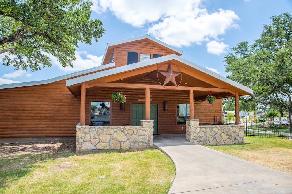 Sun Outdoors Lake Travis - photo 17