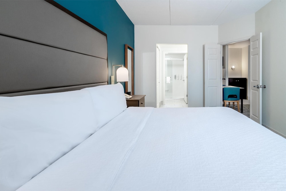 Homewood Suites by Hilton Eatontown - photo 12