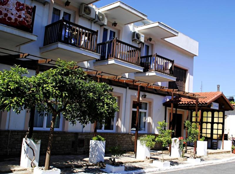 Anthousa Hotel - carbon neutral hotel in Samos