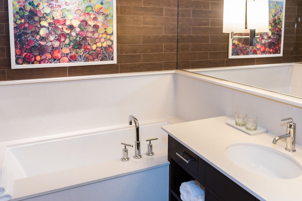City Loft Hotel - photo 17