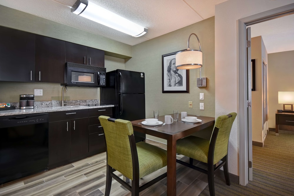 Homewood Suites by Hilton Philadelphia Great Valley - photo 10