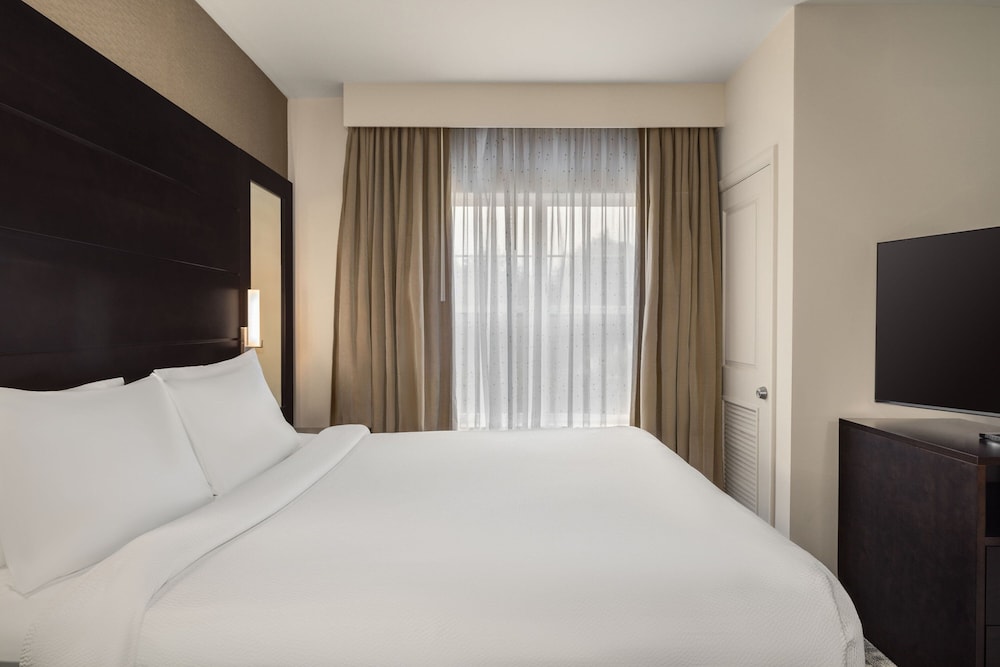 Residence Inn Long Island Islip Courthouse Complex - photo 14