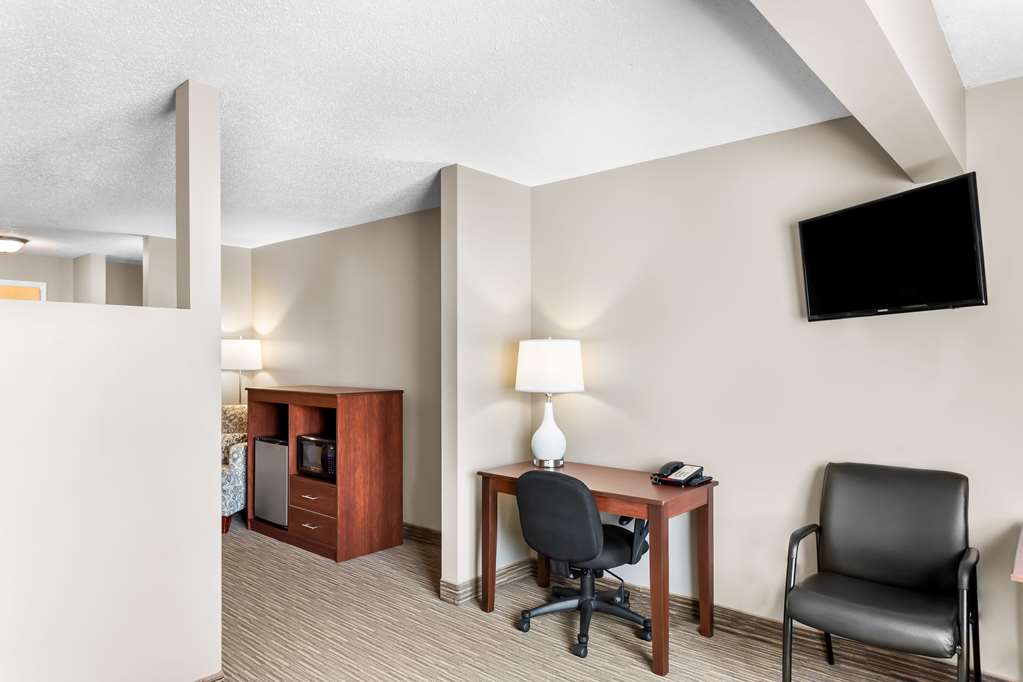 Quality Inn & Suites Gorham Riverside - photo 33