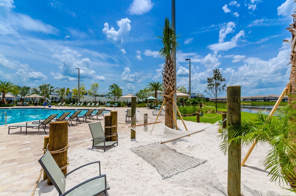 Excellent Resort Free Makin Memories 4 Beds - photo 30