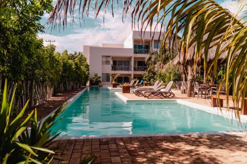 78796 Cozy unit by the Pool Fiber Optic 70m to Ocean — 4-Star Luxury Hotel in Progreso, Mexico