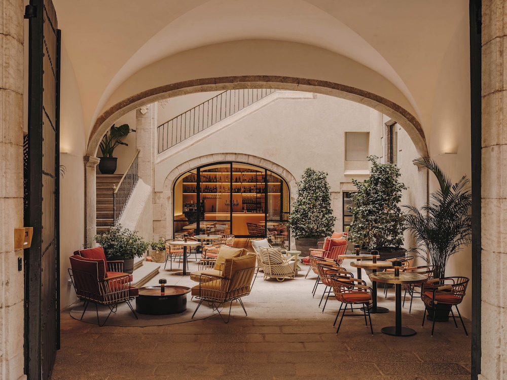 Hotel Palau Fugit — Girona — photo 2