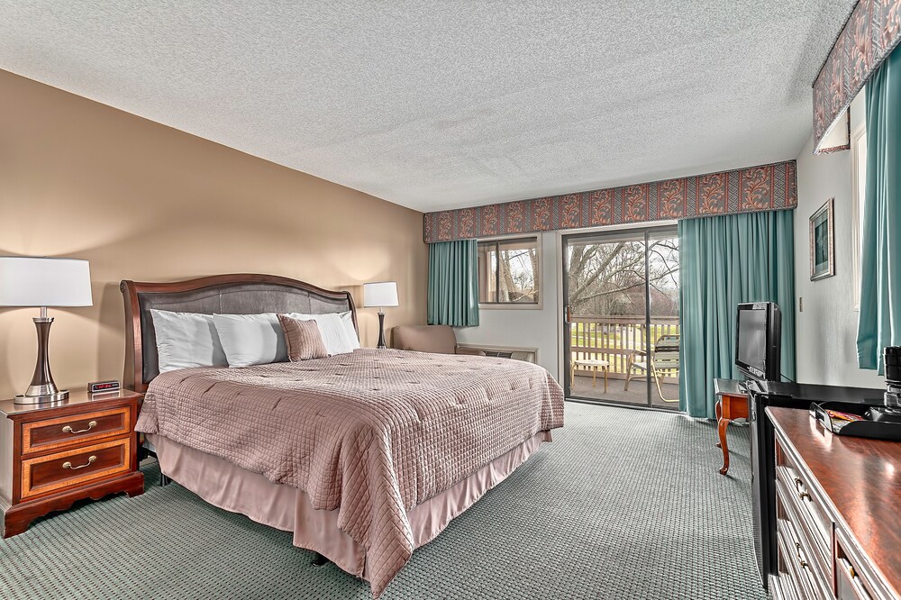 Etowah Valley Golf & Resort pet-friendly hotel Etowah
