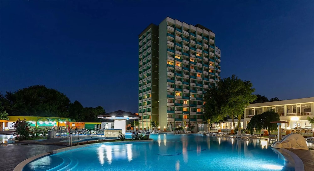 Hotel Balada - carbon neutral hotel in Constanta