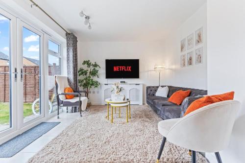 Luxury Modern House 8 mins to NEC Airport — 4-Star Luxury Hotel in Birmingham, United Kingdom