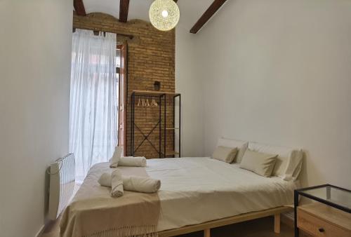Enjoy Apartment 4 pax at Ruzafa with sunny terrace — 4-Star Luxury Hotel in Valencia, Spain