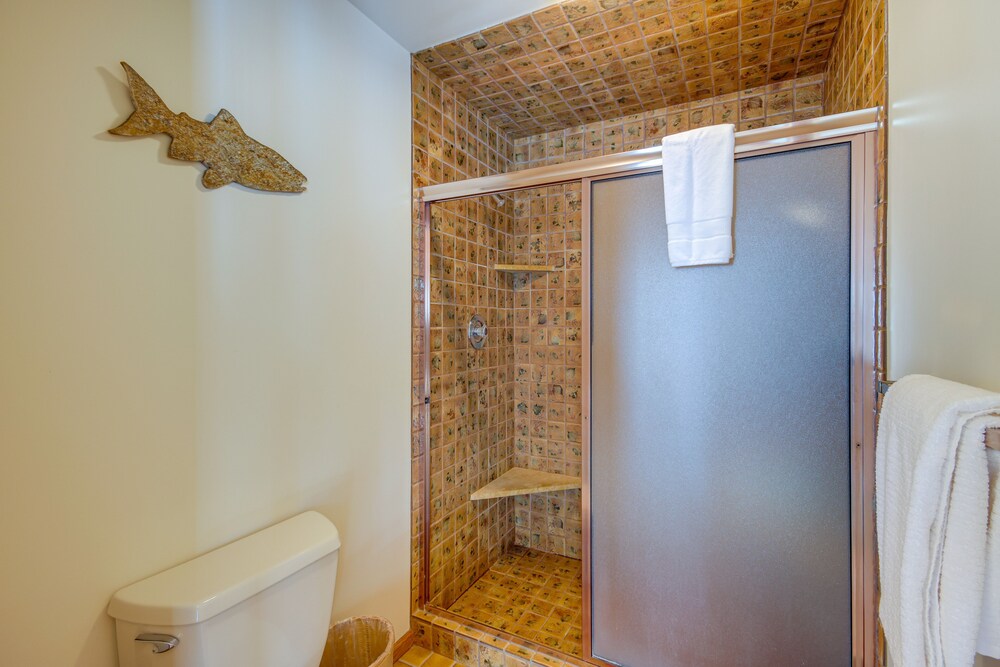 Big Sky Condo w Mountain Views 1 Mi to Resort - photo 7