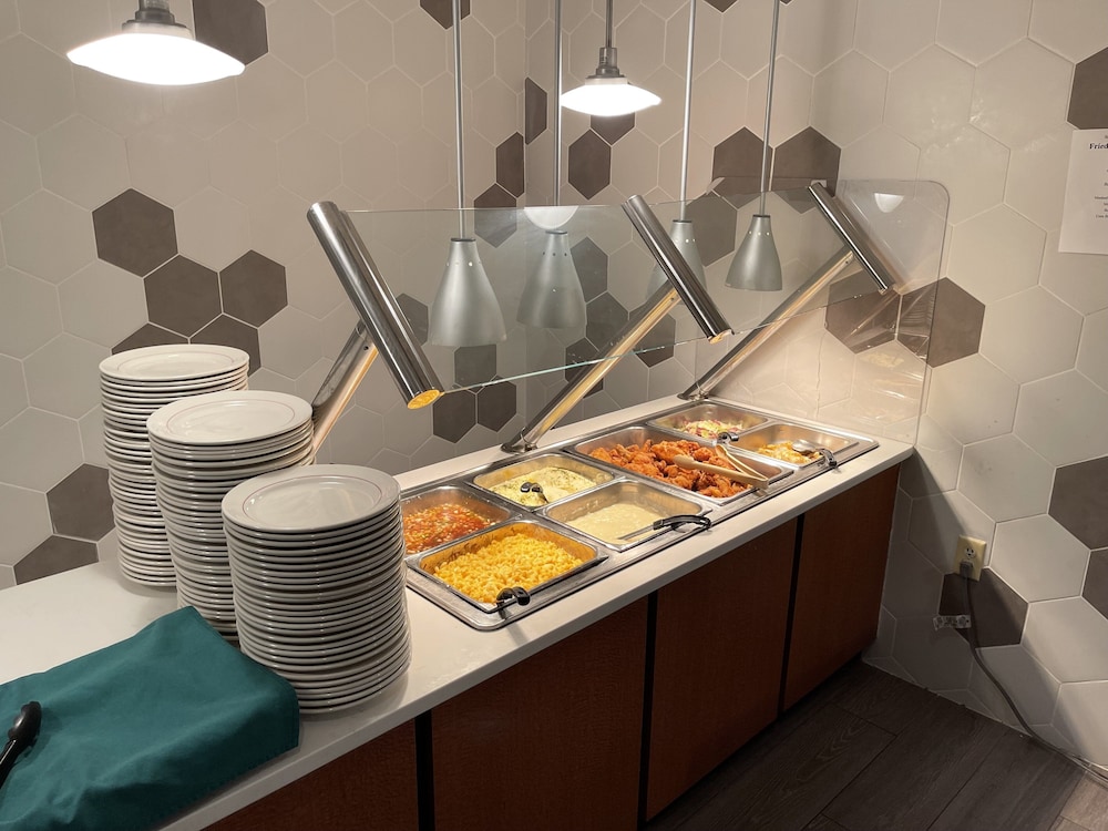 Holiday Inn Martinsburg by IHG - photo 42