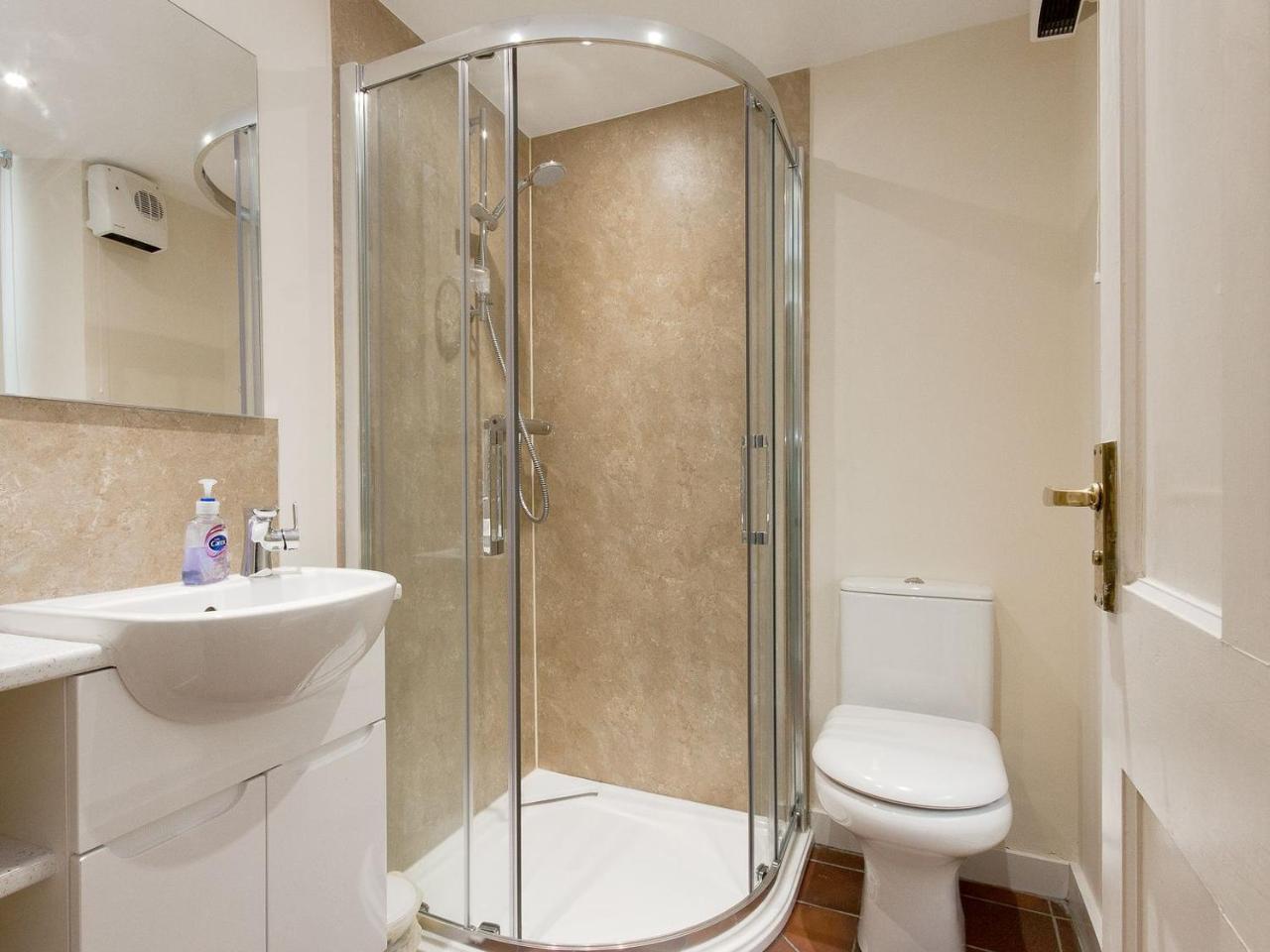 Retreat Cottage Buckley St — 4-Star Luxury Hotel in Salcombe, United Kingdom