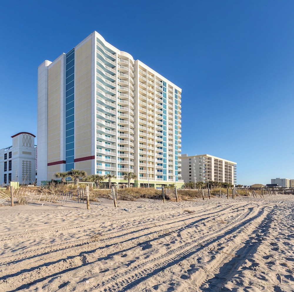 Club Wyndham Towers on the Grove in North Myrtle Beach, United States