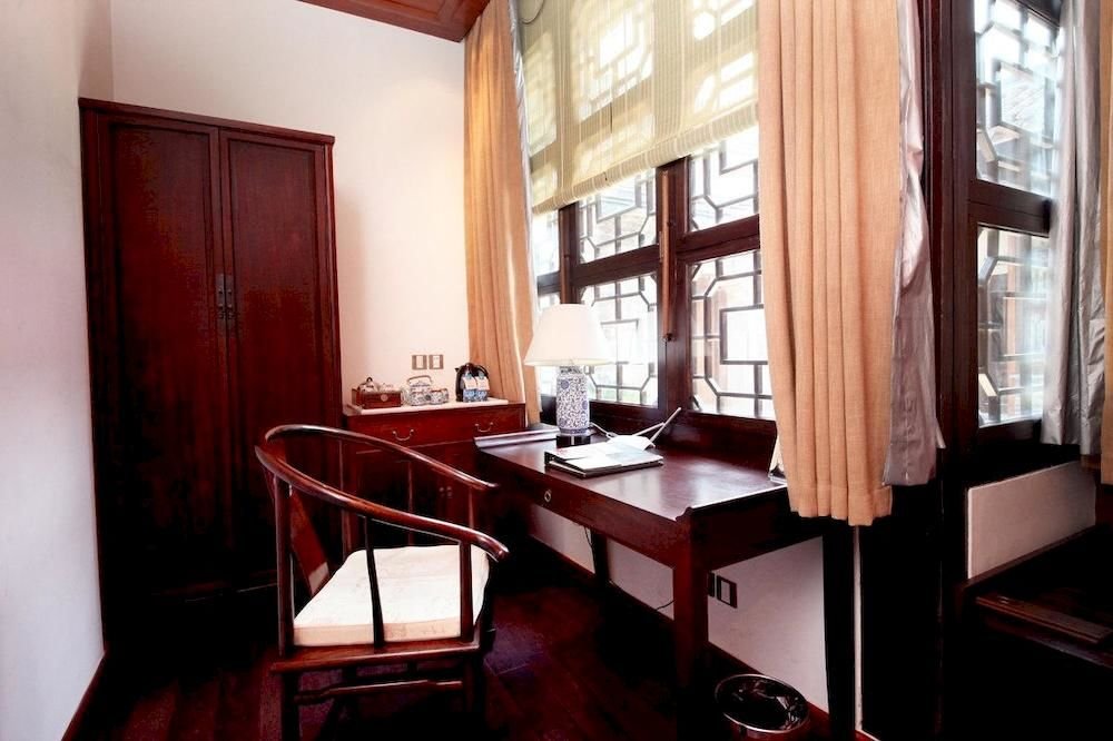 Yangzhou Centre and Residence — 4-Star Luxury Hotel in Yangzhou, People's Republic of China