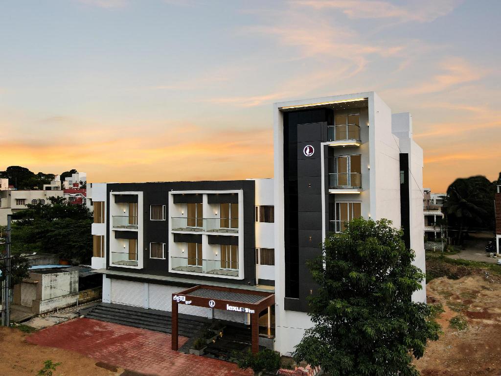 Lexus Inn - carbon neutral hotel in Mysore