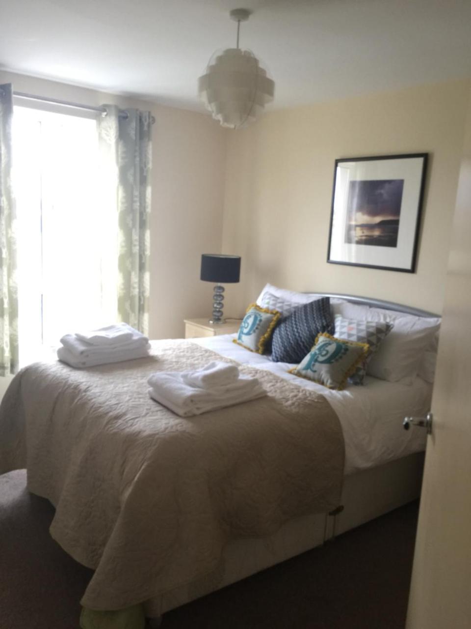 Sky Night Serviced Apartments — 4-Star Luxury Hotel in Cardiff, United Kingdom