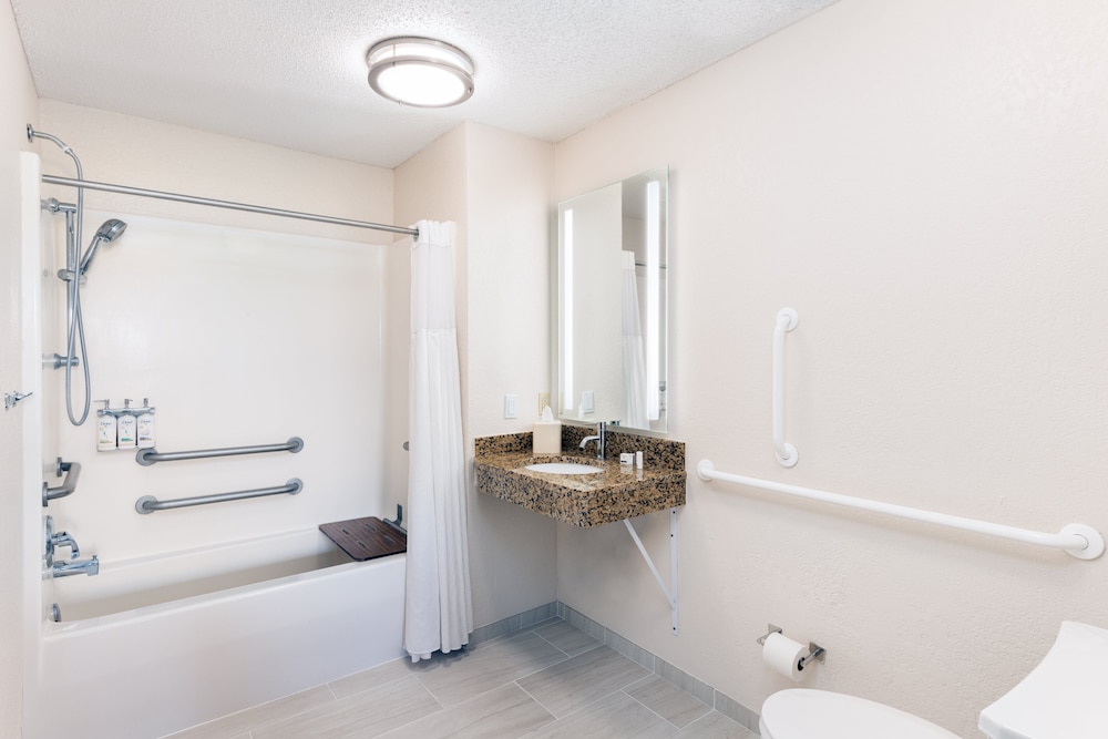 Candlewood Suites Eagan Arpt South Mall Area by IHG - photo 21