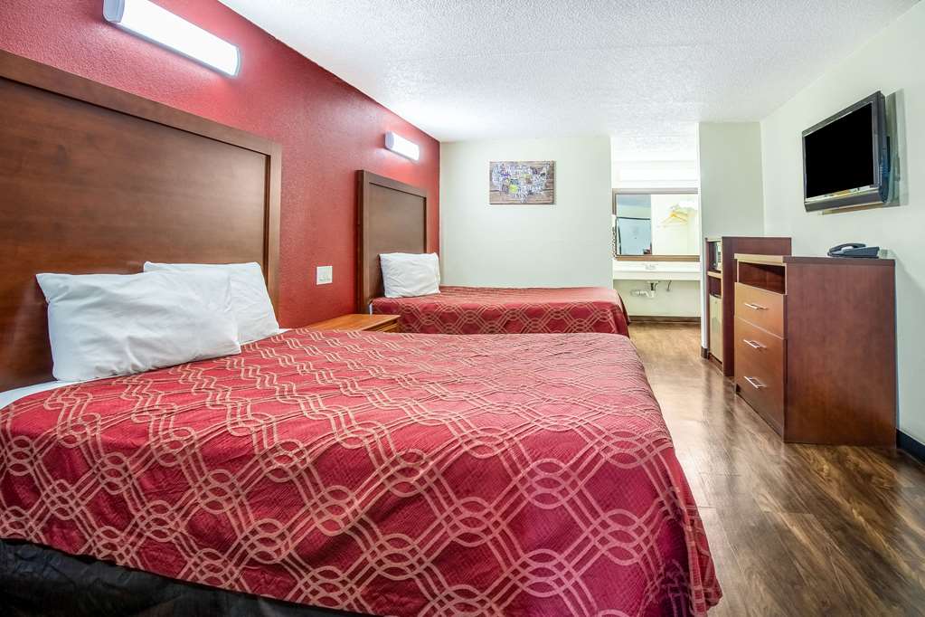 Econo Lodge Knoxville West Turkey Creek - photo 10