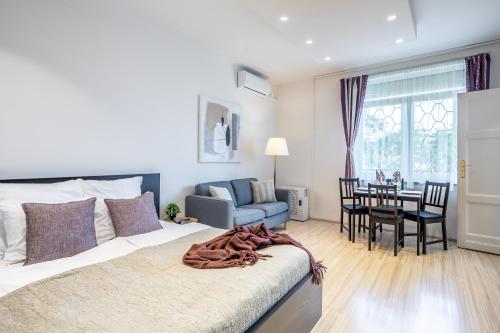 Two bedroom home in Jewish quarter — 4-Star Luxury Hotel in Budapest, Hungary