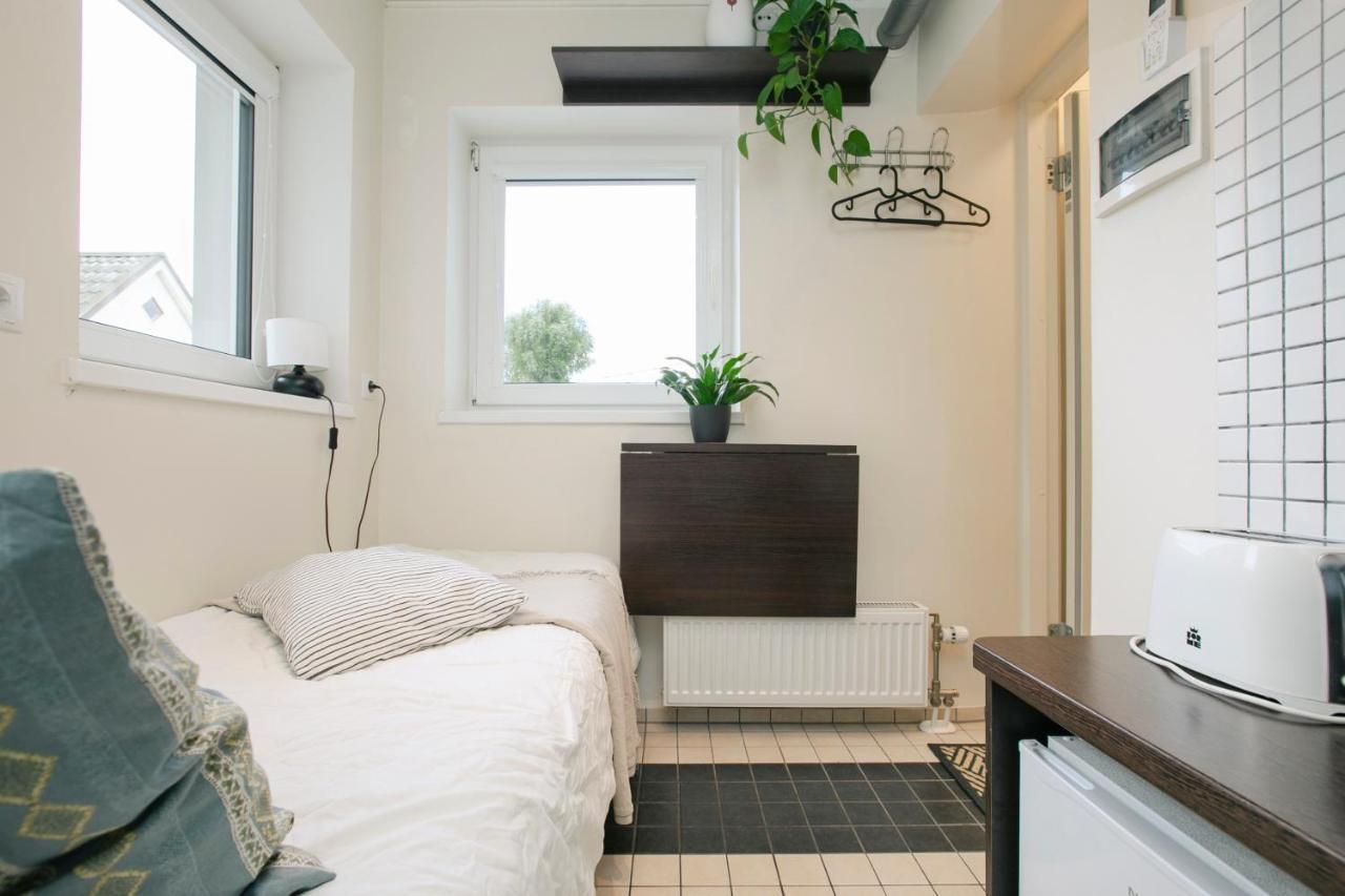 Apartment for One White